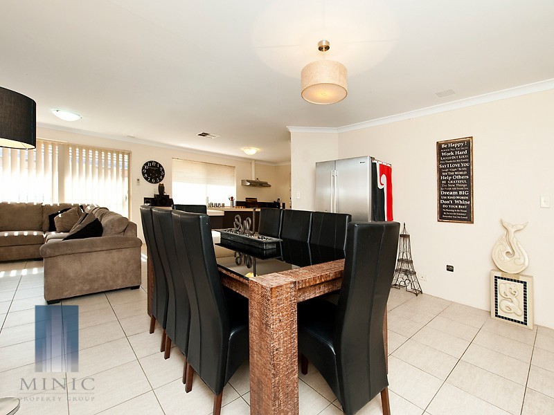 47 Semple Court, South Lake WA 6164