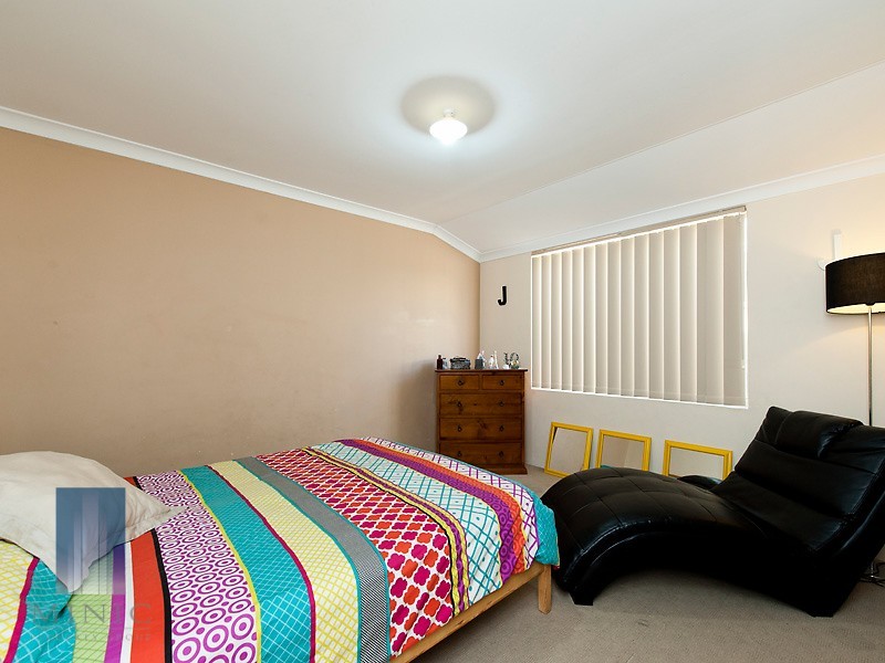 47 Semple Court, South Lake WA 6164