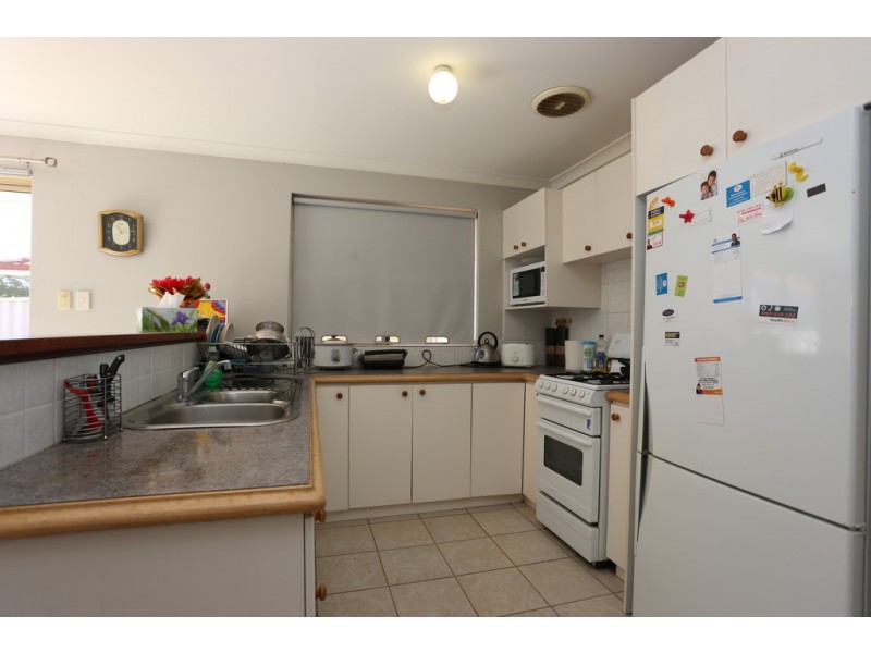 3/6-8 Montes Square, Riverton WA 6148
