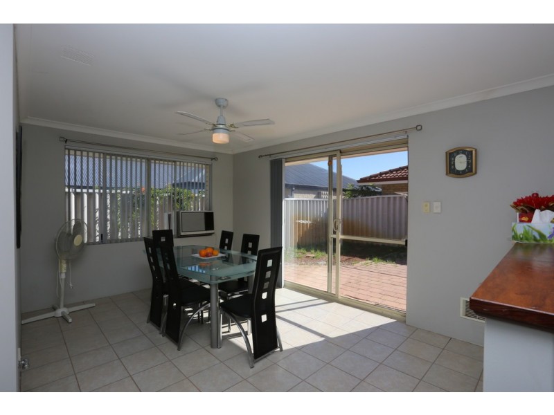 3/6-8 Montes Square, Riverton WA 6148