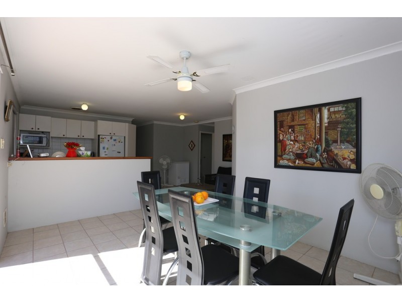 3/6-8 Montes Square, Riverton WA 6148
