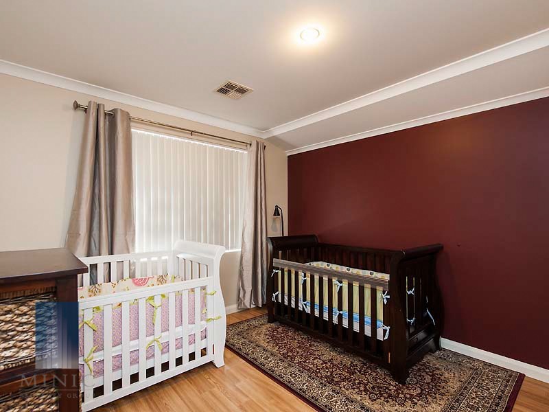 6 Zaragoza Court, Seville Grove WA 6112