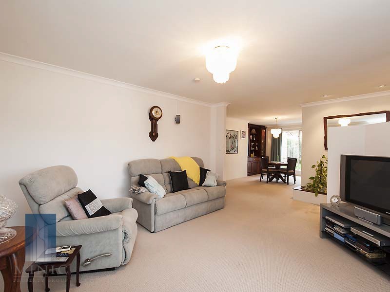 16 Leymar Way, Willetton WA 6155