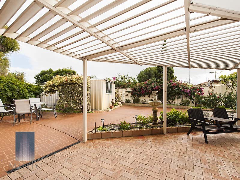 16 Leymar Way, Willetton WA 6155