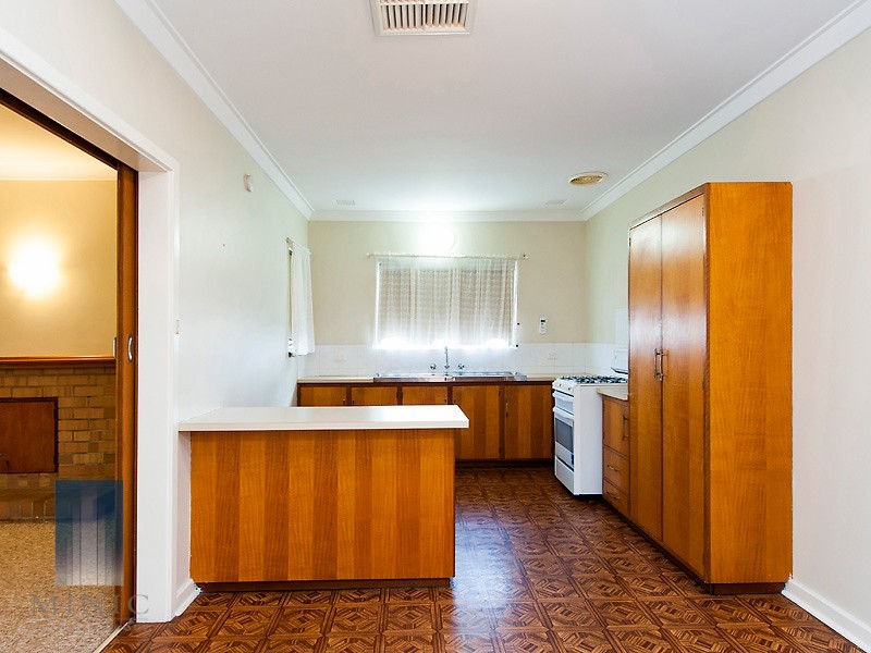 11 Markham Place, Bentley WA 6102