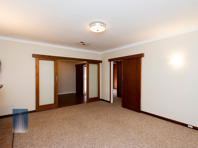 11 Markham Place, Bentley WA 6102