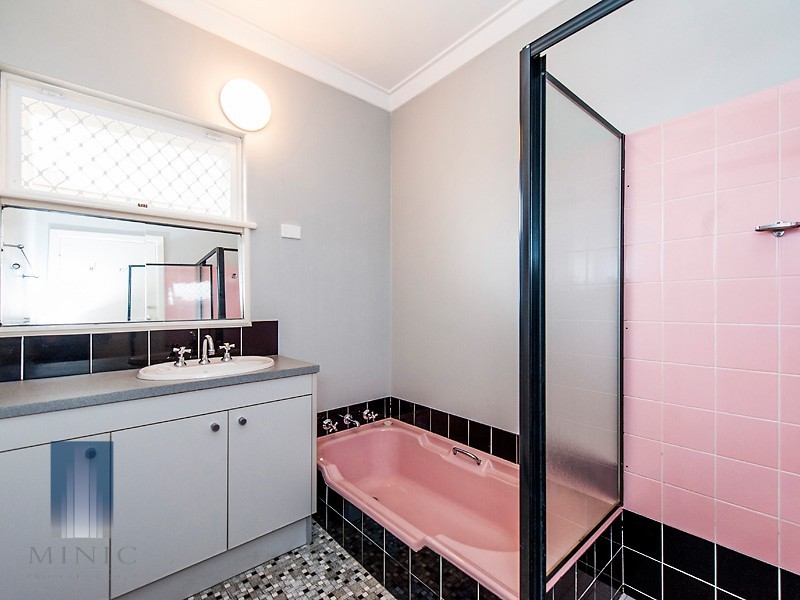 11 Markham Place, Bentley WA 6102