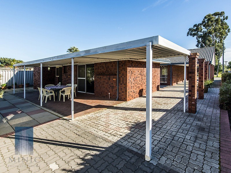 32 Narcissus Avenue, Parkwood WA 6147