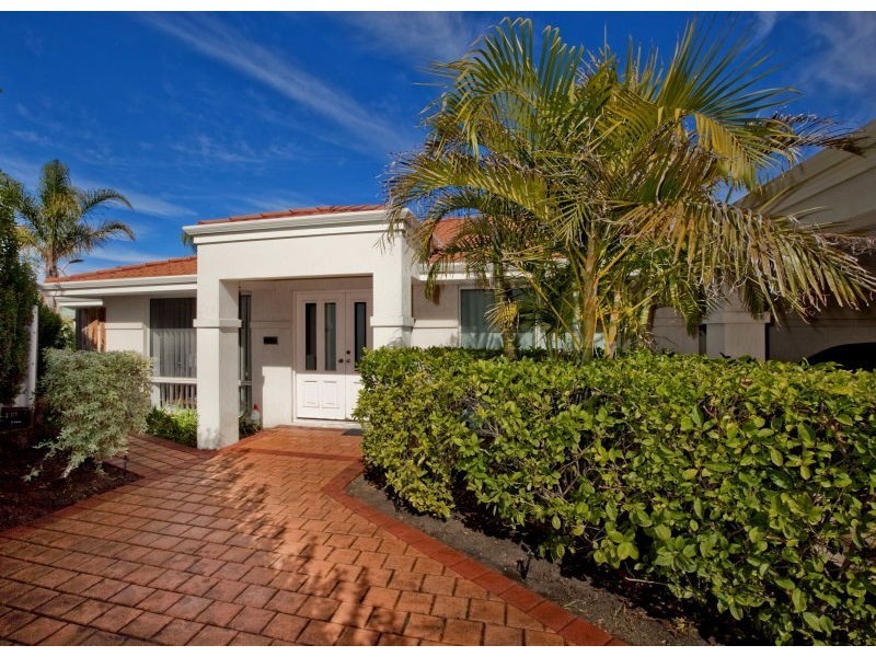20A Westland Place, Waterford WA 6152