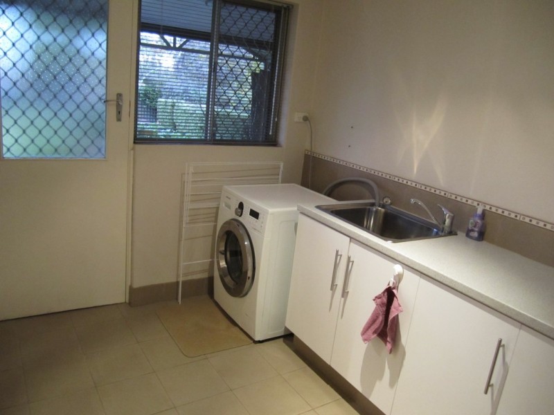 2 Highview Terrace, Wilson WA 6107