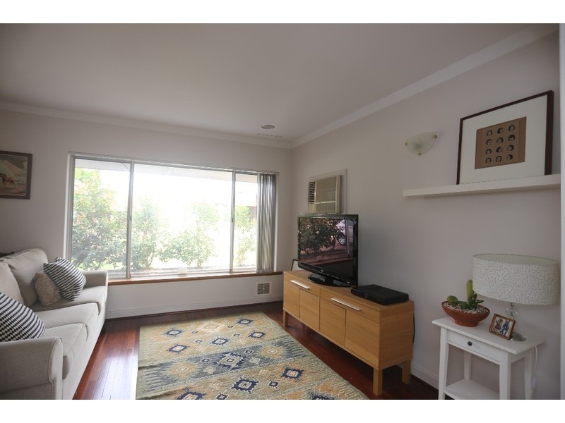17A Eureka Road, Wilson WA 6107