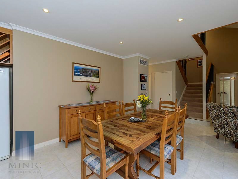 66 Welwyn Avenue, Manning WA 6152