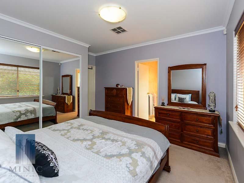 66 Welwyn Avenue, Manning WA 6152