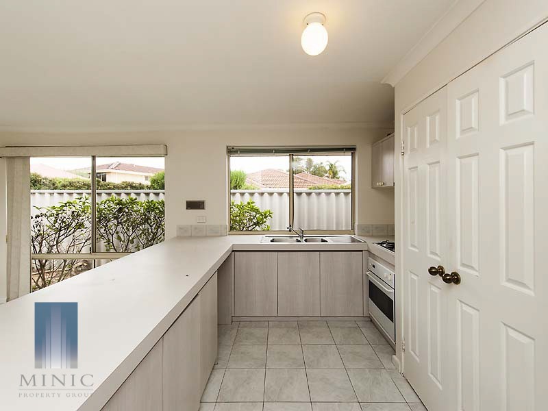 20A Westland Place, Waterford WA 6152