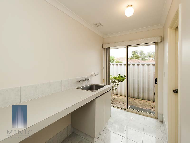 20A Westland Place, Waterford WA 6152