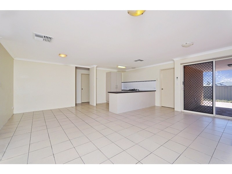 47 Jenolan Way, Merriwa WA 6030