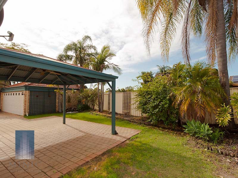 215 Corinthian Road East, Riverton WA 6148