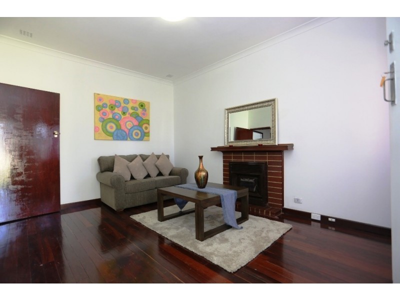 79 Armstrong Road, Wilson WA 6107