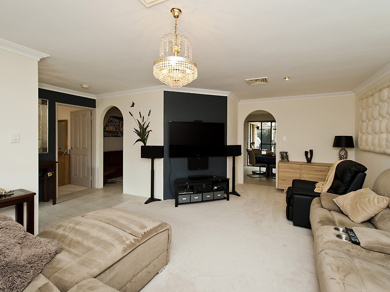 2/13 Parsons Avenue, Manning WA 6152