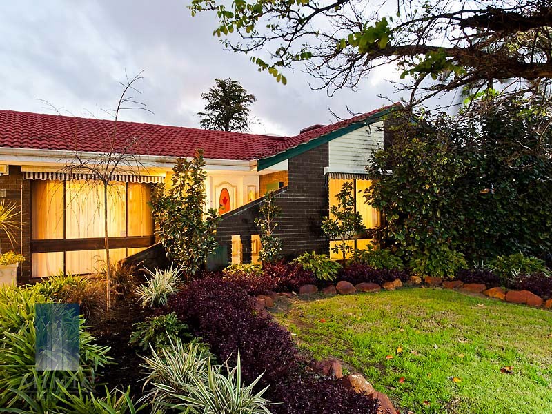 17 Latham Road, Ferndale WA 6148