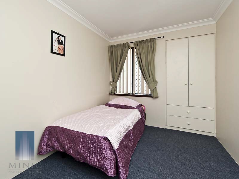 27 Myrna Way, Parkwood WA 6147