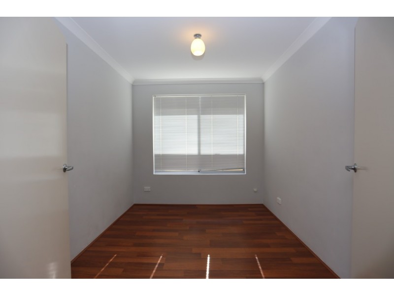 19 Hoop Place, Canning Vale WA 6155
