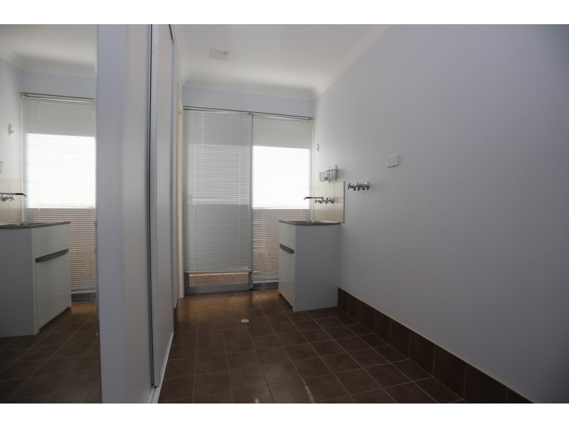 19 Hoop Place, Canning Vale WA 6155