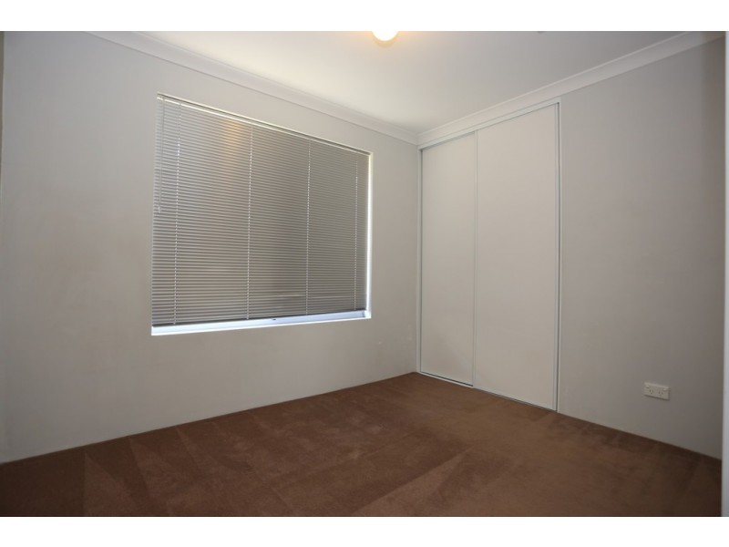 19 Hoop Place, Canning Vale WA 6155