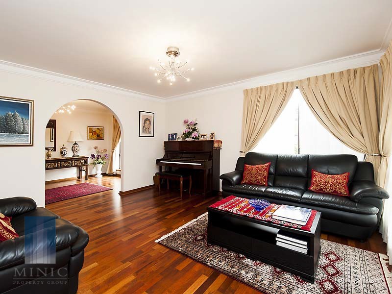 1/5 Swanbourne Street, Fremantle WA 6160