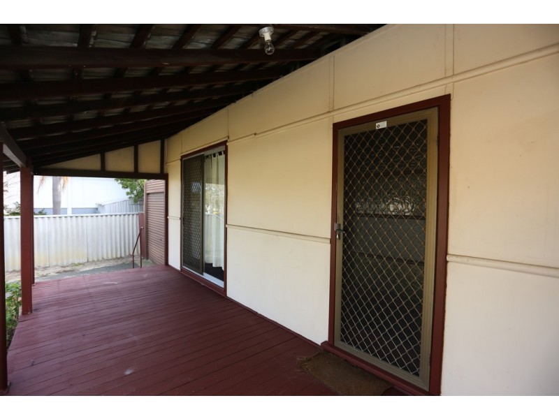 87 Walpole Street, St James WA 6102