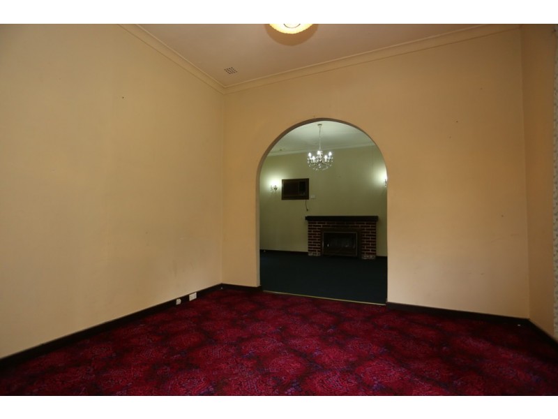 87 Walpole Street, St James WA 6102