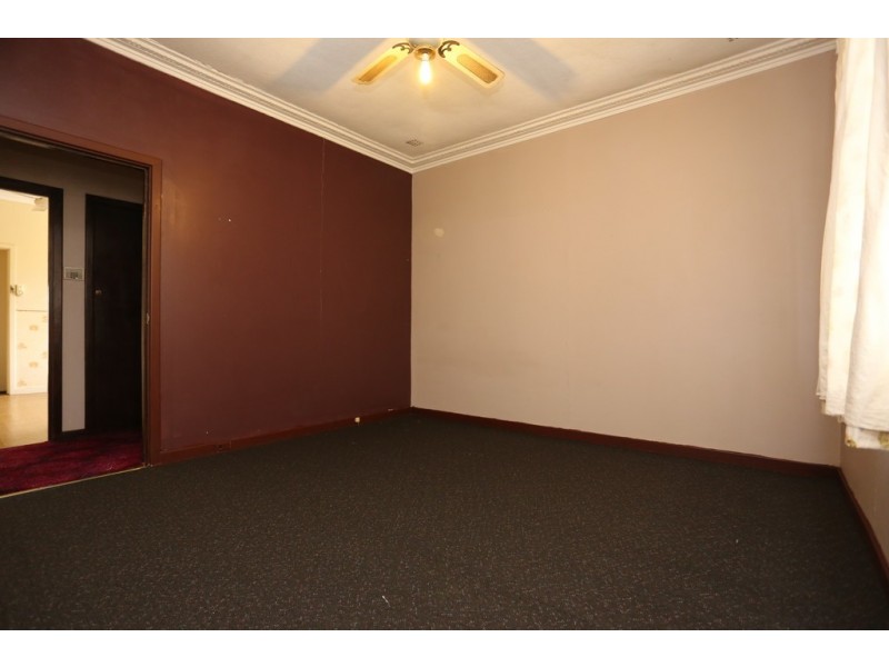 87 Walpole Street, St James WA 6102