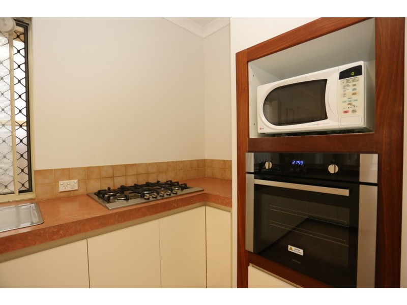 39A FLEMING AVE, Wilson WA 6107