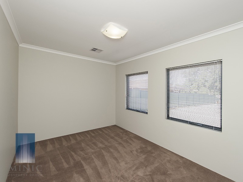 9B Alderley Square, Wilson WA 6107