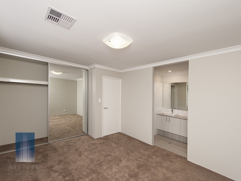 9B Alderley Square, Wilson WA 6107