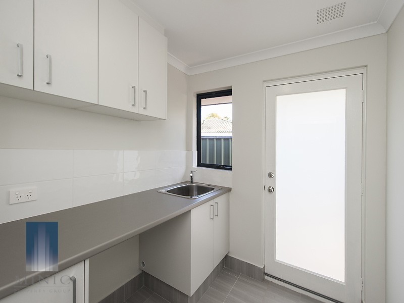 9B Alderley Square, Wilson WA 6107