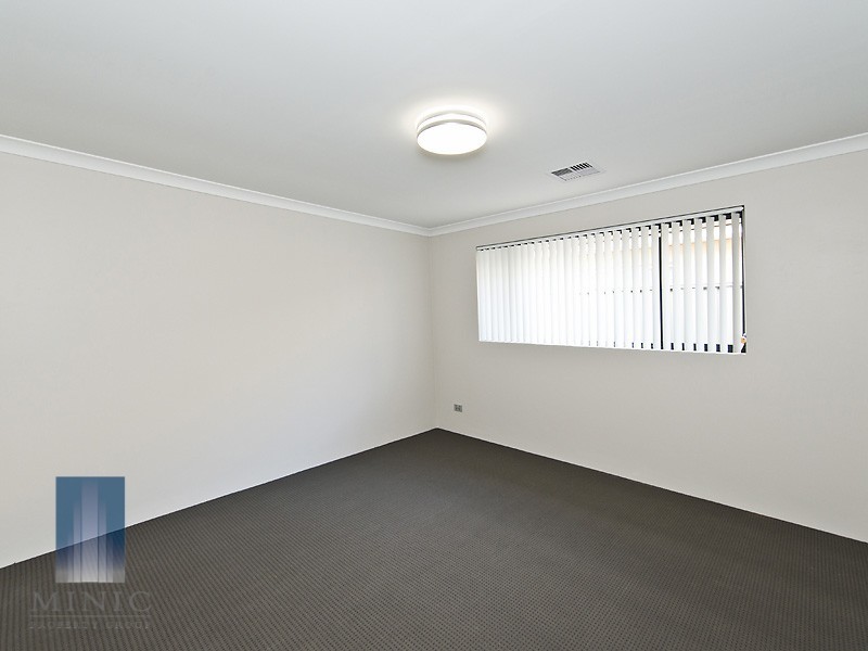 11 Horrocks Road, Byford WA 6122