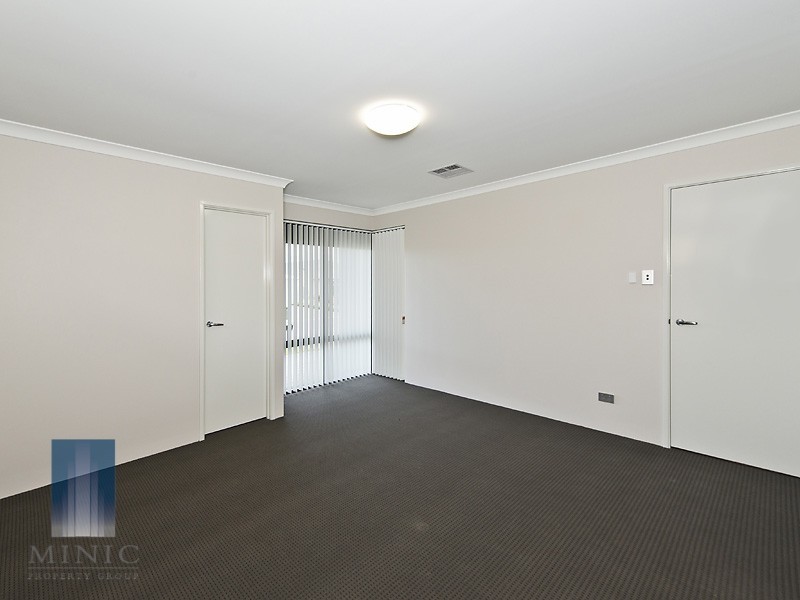 11 Horrocks Road, Byford WA 6122