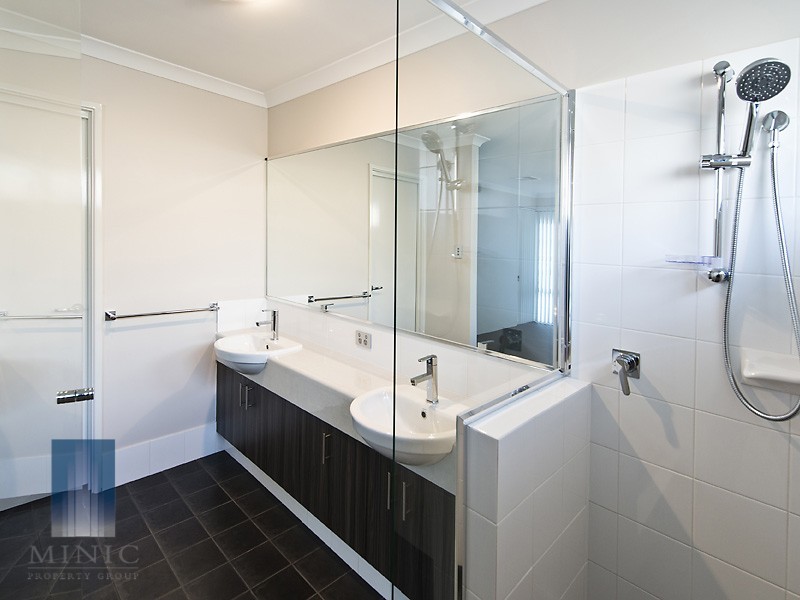 11 Horrocks Road, Byford WA 6122