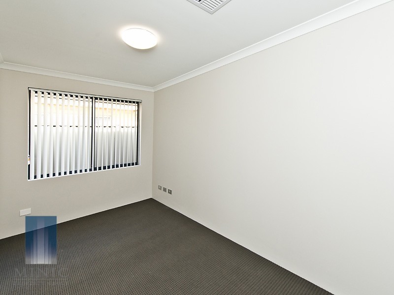 11 Horrocks Road, Byford WA 6122