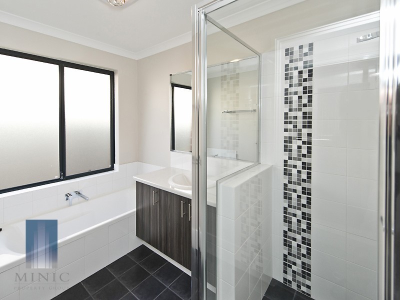 11 Horrocks Road, Byford WA 6122