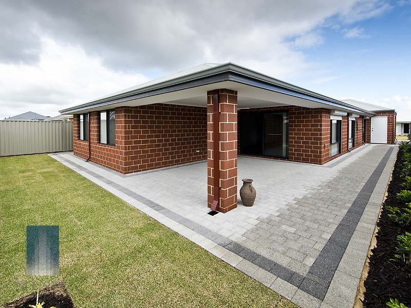 11 Horrocks Road, Byford WA 6122