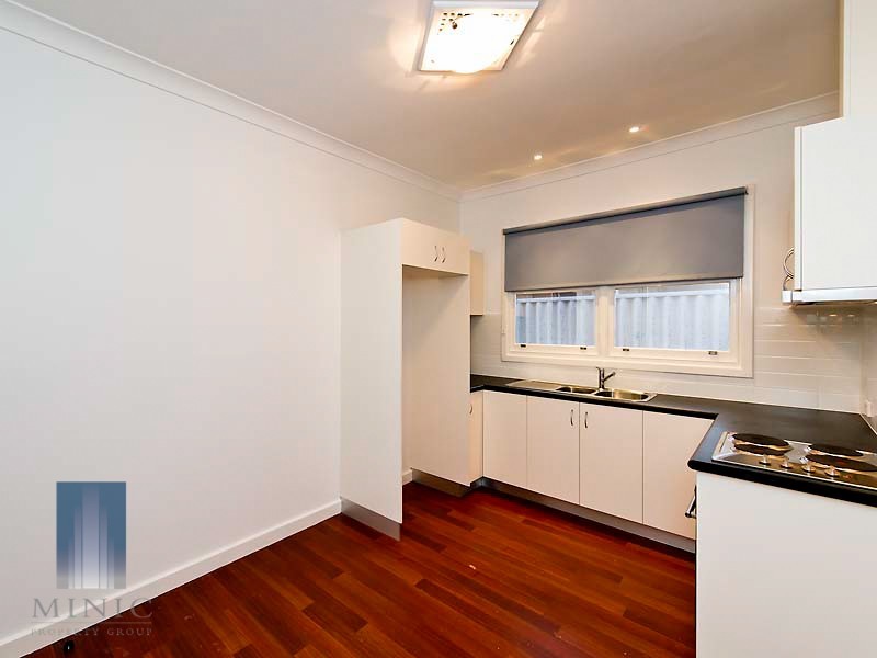 54 Hopkinson Way, Wilson WA 6107