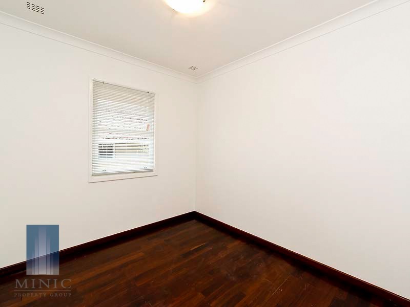 54 Hopkinson Way, Wilson WA 6107