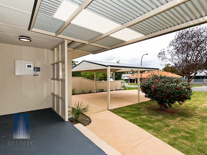 54 Hopkinson Way, Wilson WA 6107