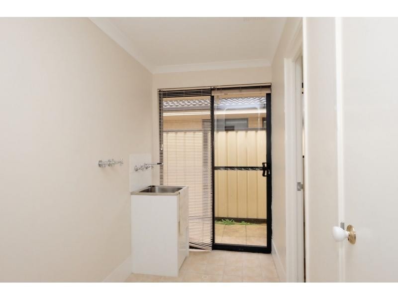 9 Woodside Loop, Beckenham WA 6107