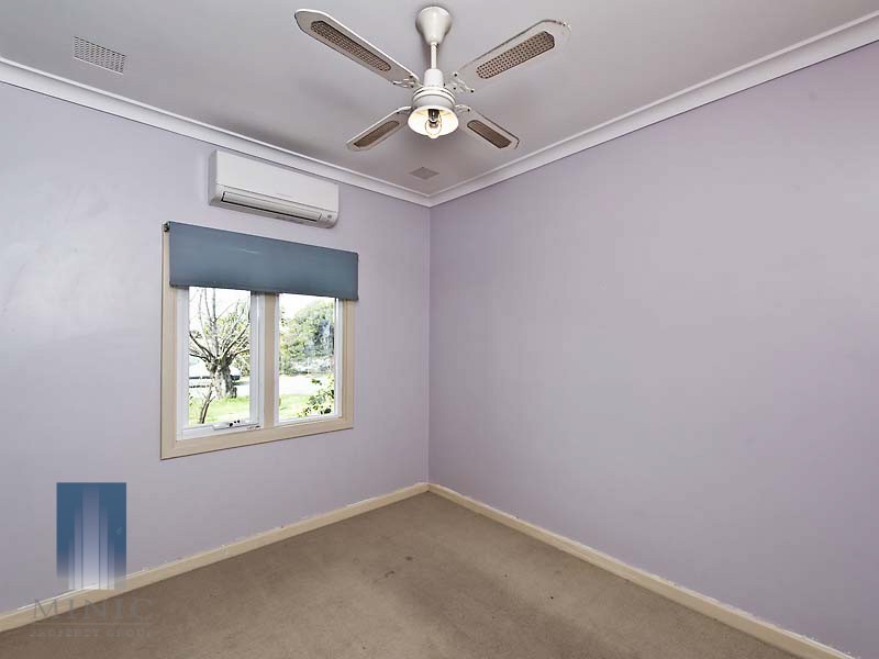 21 Teaguer Street, Wilson WA 6107