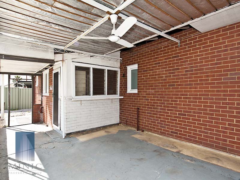 21 Teaguer Street, Wilson WA 6107