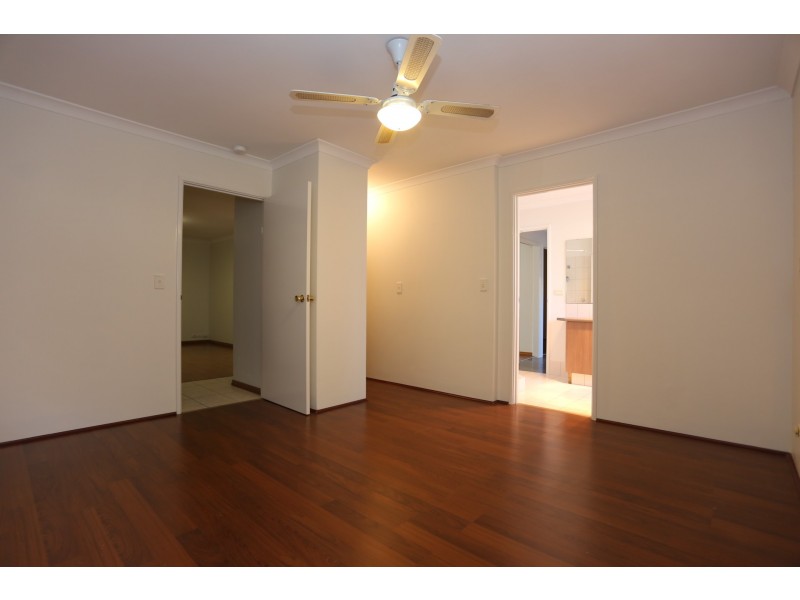 3 Mercy Mews, Queens Park WA 6107