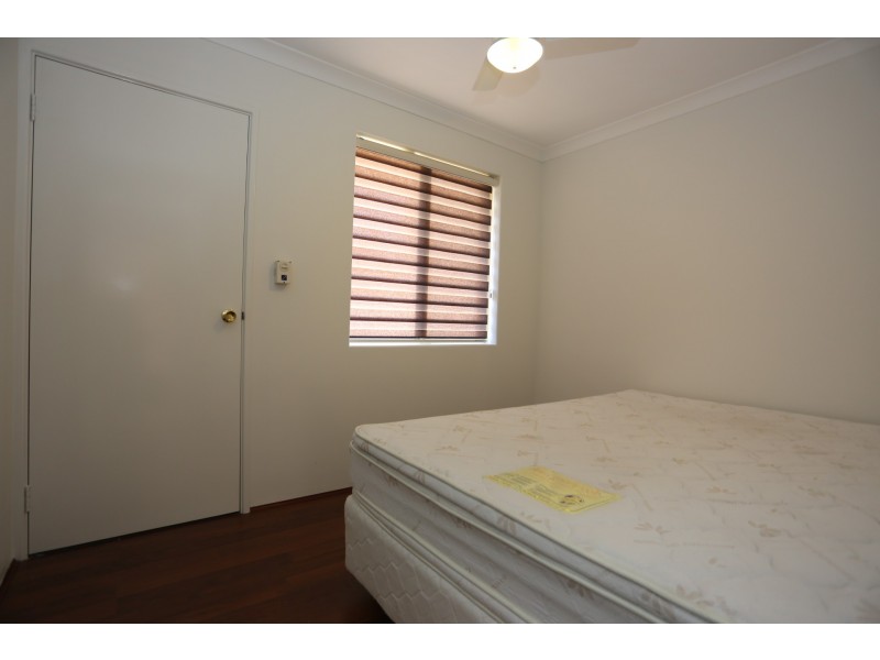 3 Mercy Mews, Queens Park WA 6107
